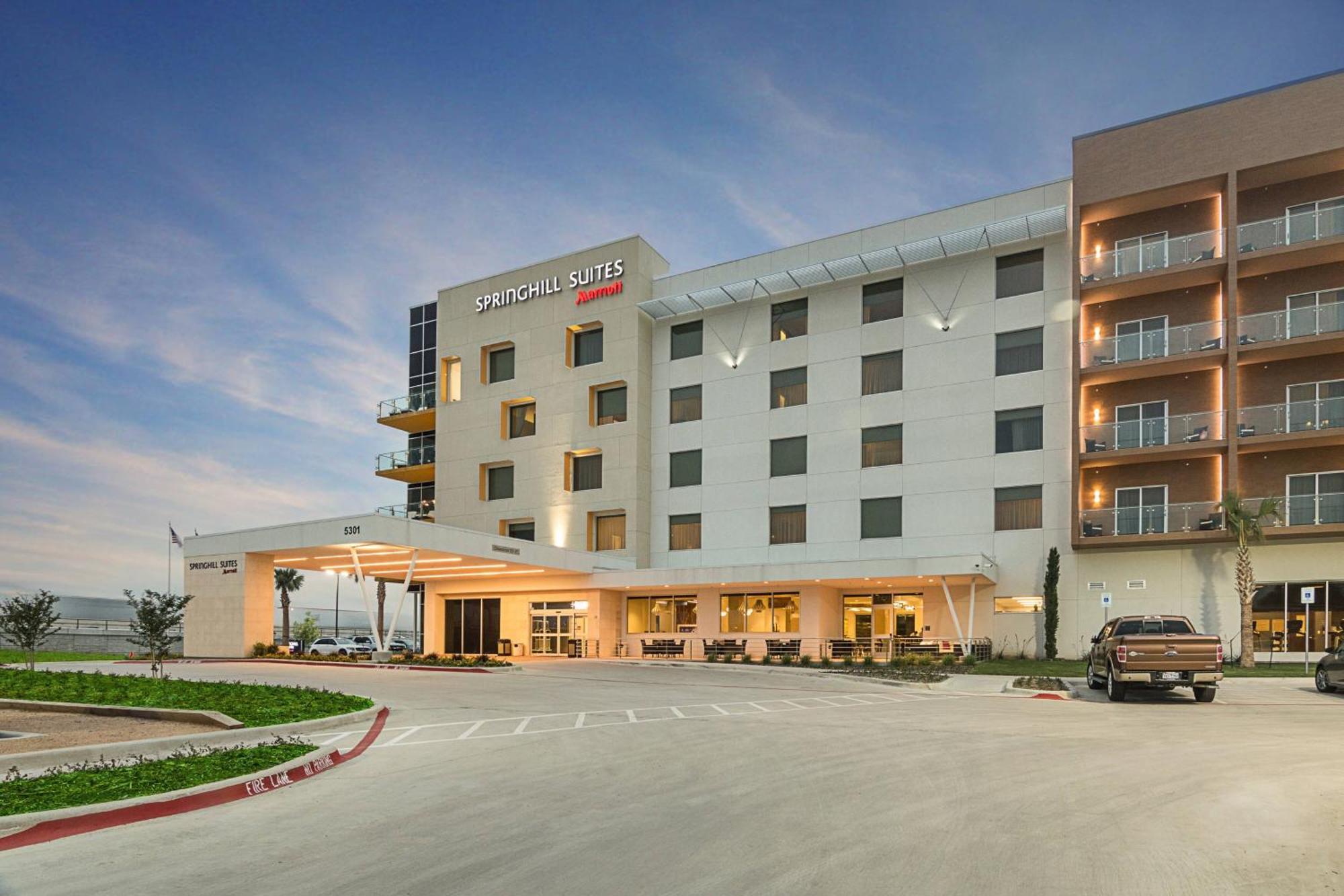 สปริงฮิลล์ สวีท ฟอร์ทเวิร์ธ ฟอสซิล ครีก Hotel ฟอร์ตเวิร์ท ภายนอก รูปภาพ